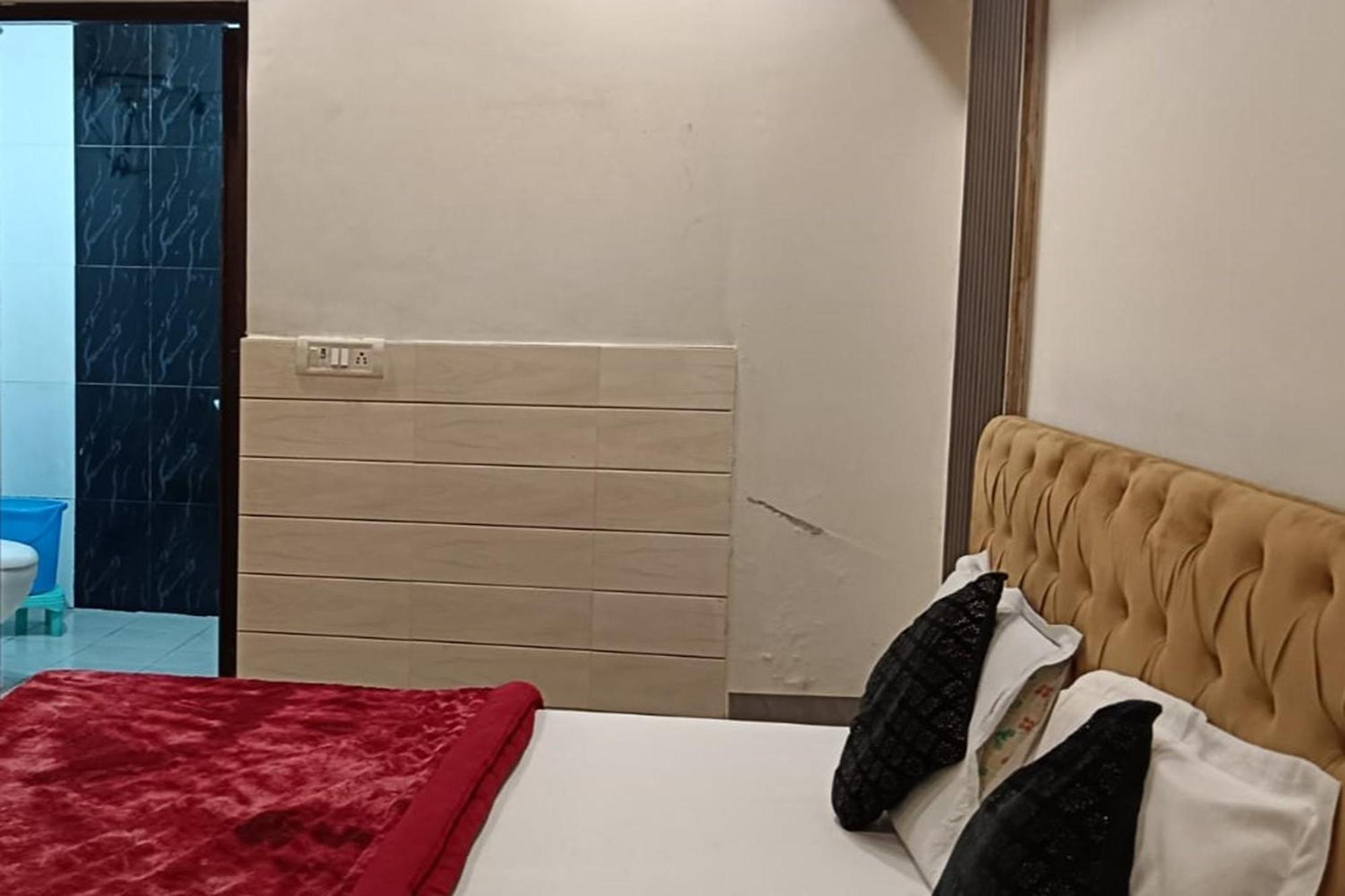 Hotel Shree Kanta Gurgaon Exterior photo