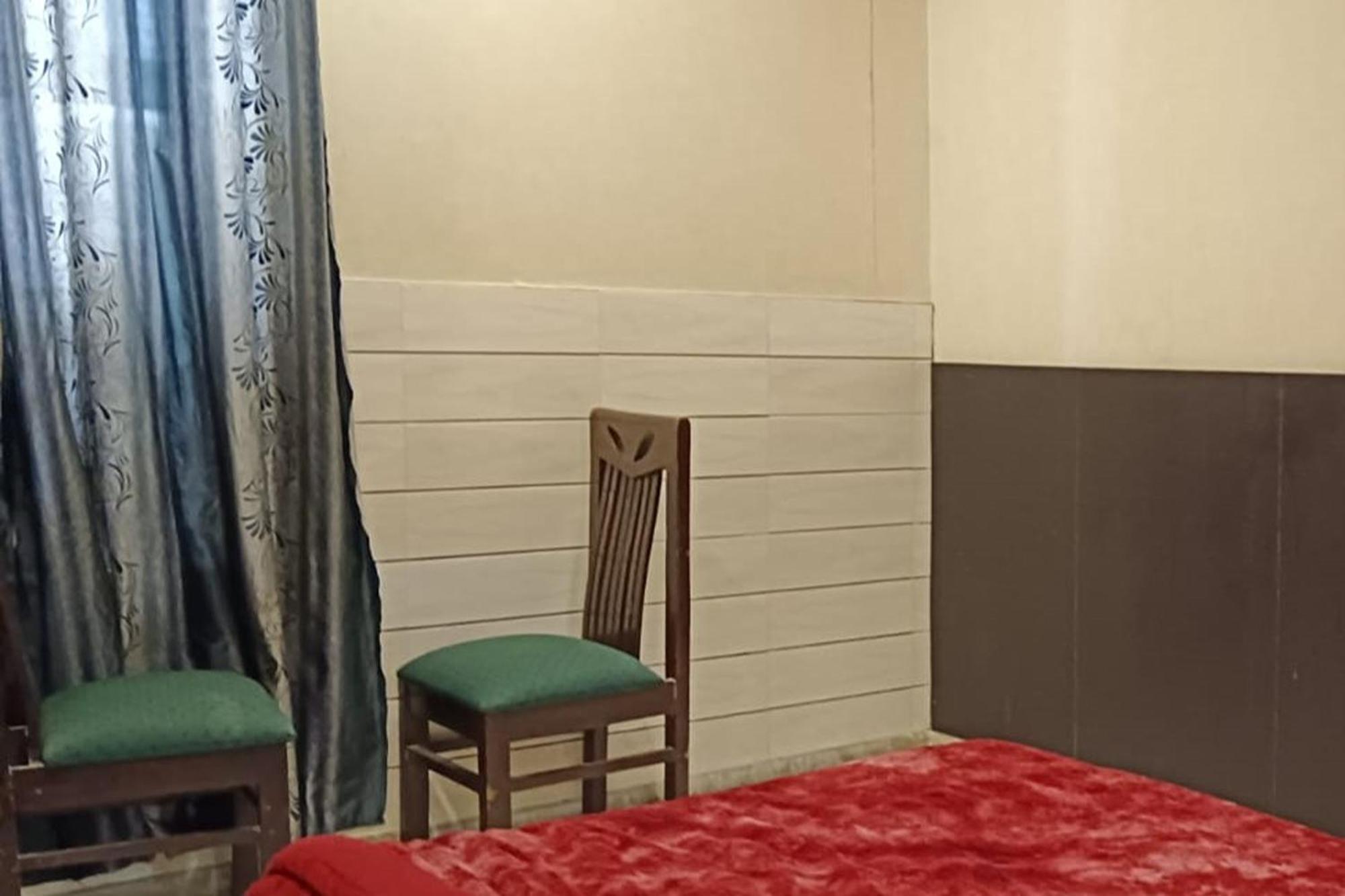 Hotel Shree Kanta Gurgaon Exterior photo
