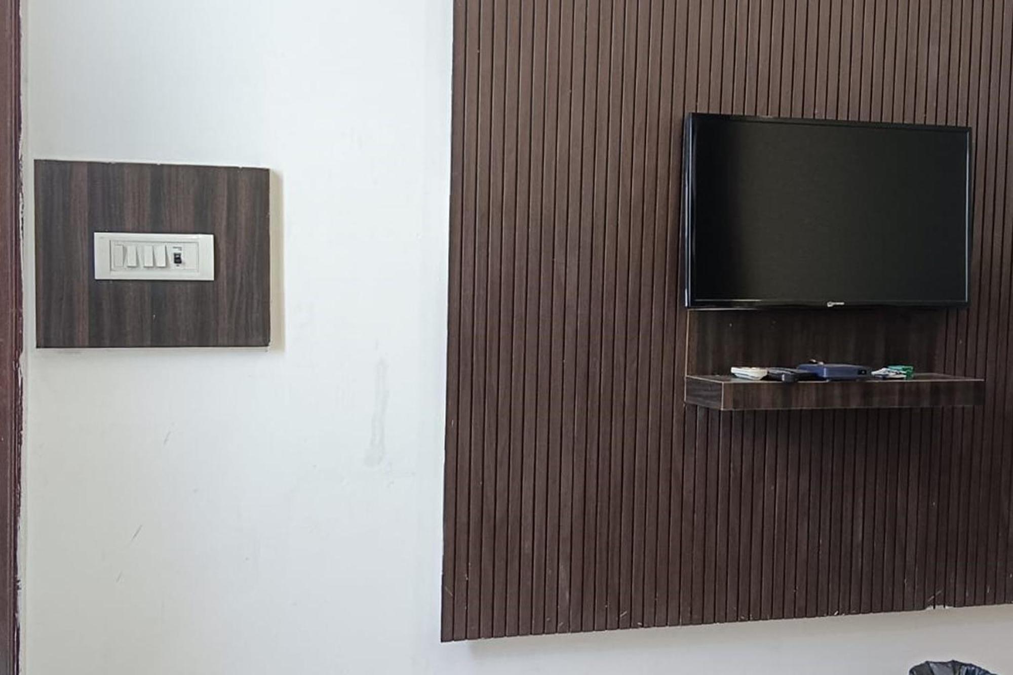 Hotel Shree Kanta Gurgaon Exterior photo