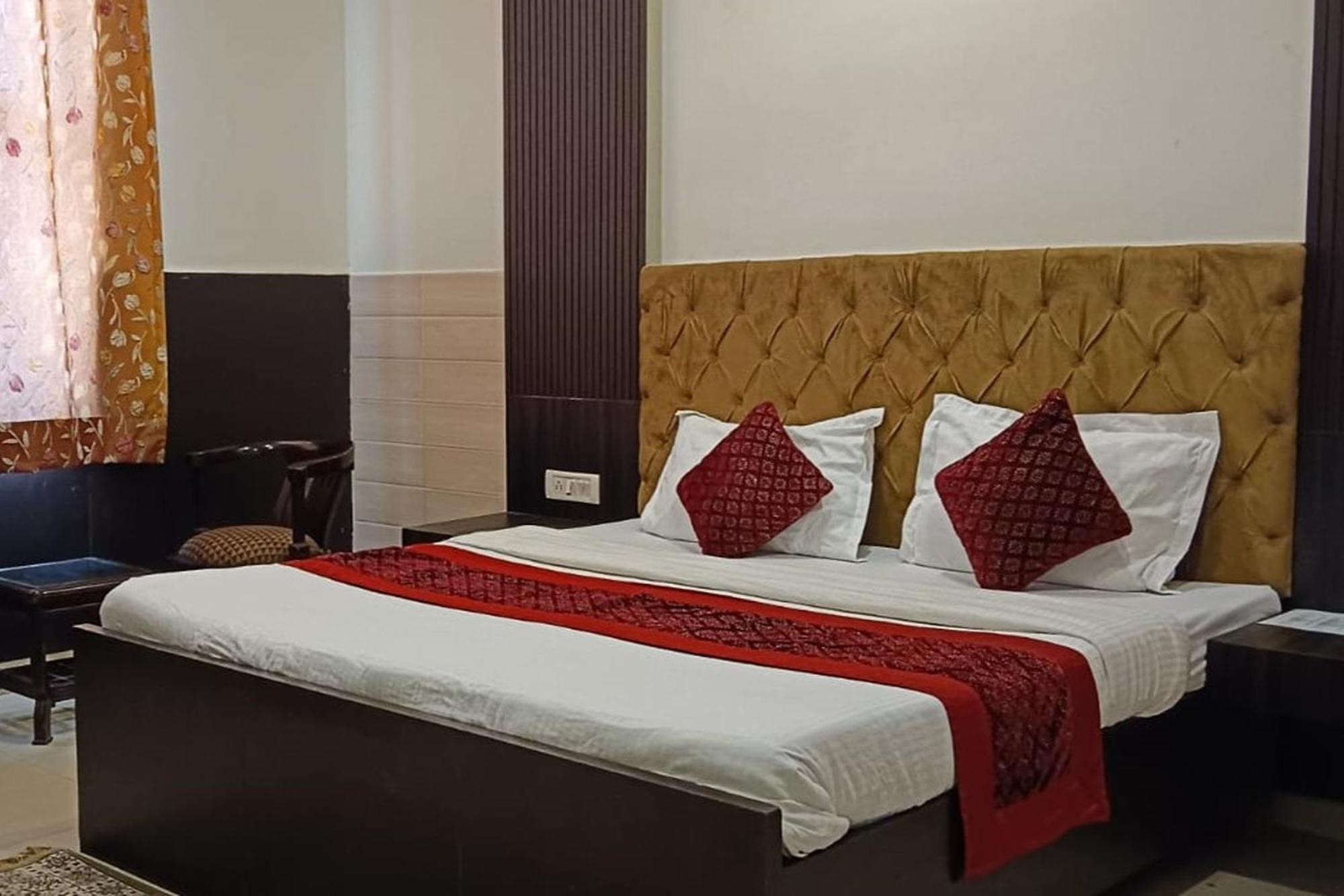 Hotel Shree Kanta Gurgaon Exterior photo