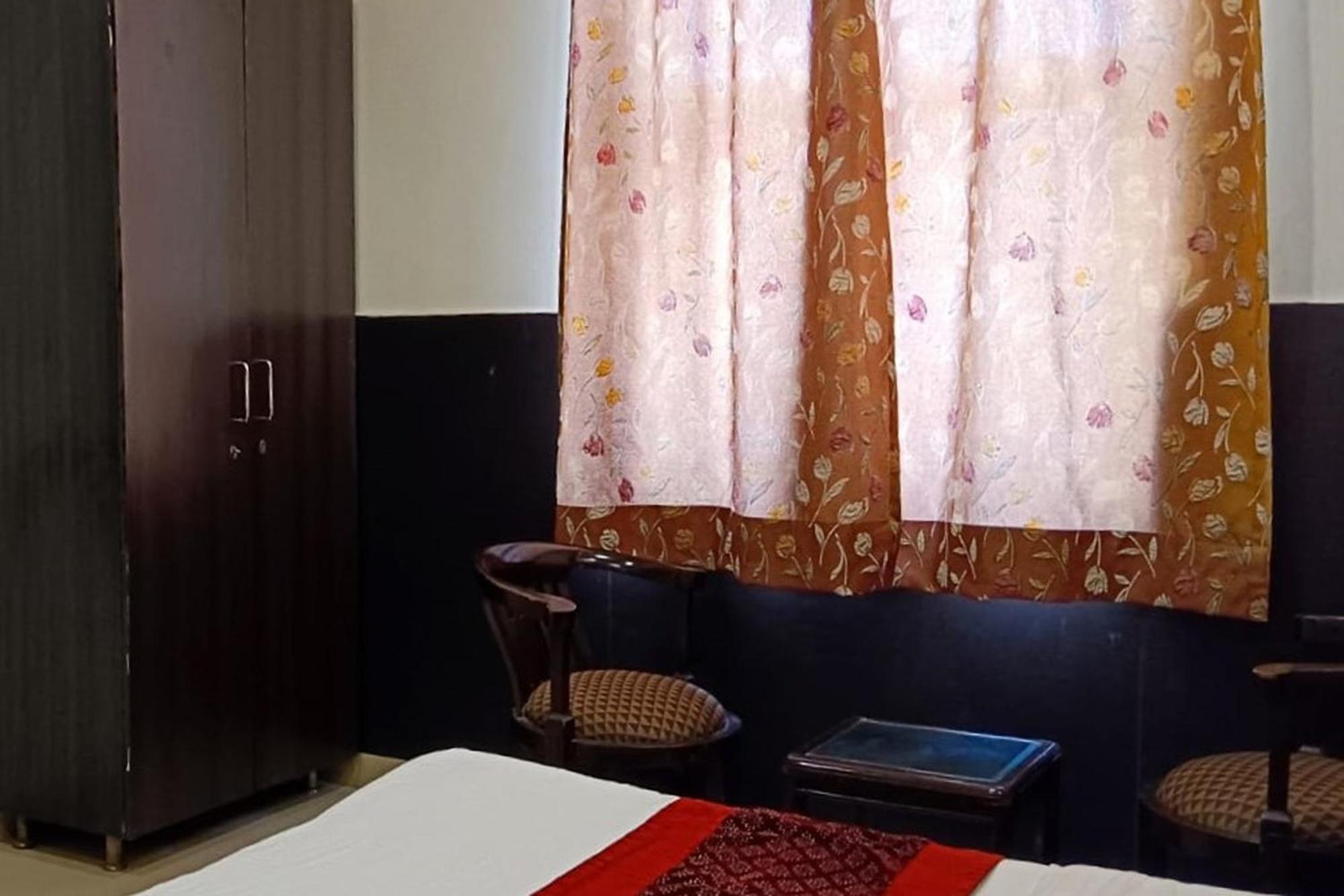 Hotel Shree Kanta Gurgaon Exterior photo