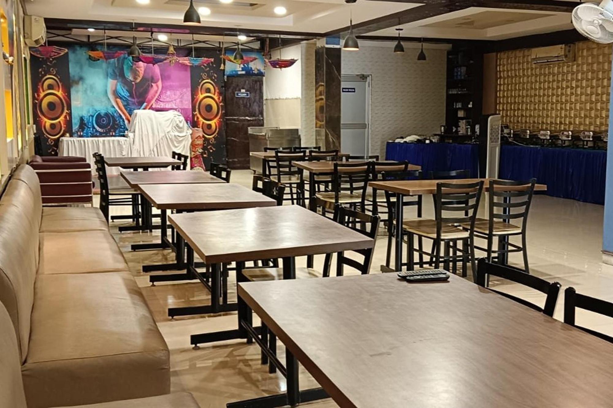 Hotel Shree Kanta Gurgaon Exterior photo